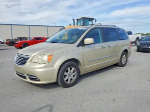2011 CHRYSLER MINIVAN