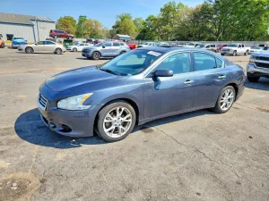 2013 NISSAN MAXIMA