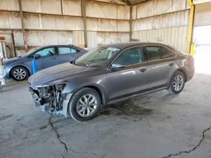 2017 VOLKSWAGEN PASSAT