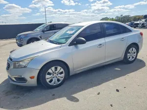 2016 CHEVROLET CRUZE