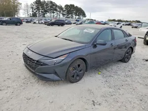 2022 HYUNDAI ELANTRA