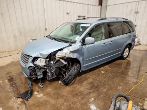 2009 CHRYSLER MINIVAN