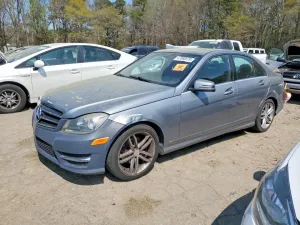 2013 MERCEDES-BENZ C-CLASS