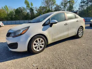 2015 KIA RIO