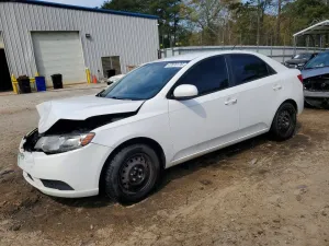 2010 KIA FORTE