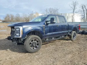 2025 FORD F250
