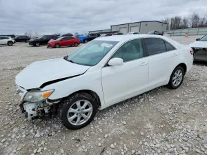 2011 TOYOTA CAMRY