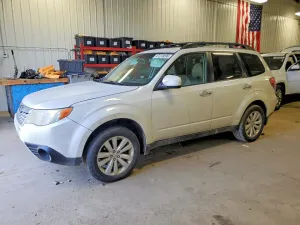 2013 SUBARU FORESTER