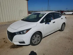 2020 NISSAN VERSA