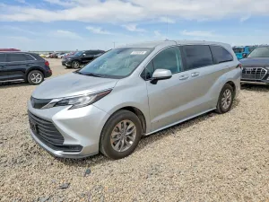 2021 TOYOTA SIENNA