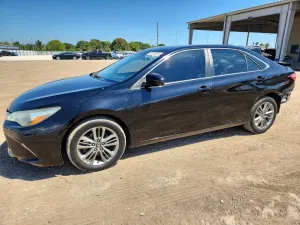 2016 TOYOTA CAMRY