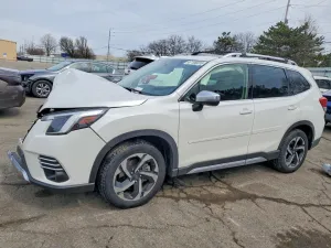 2022 SUBARU FORESTER