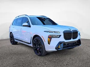 2023 BMW X7