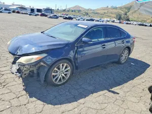 2013 TOYOTA AVALON