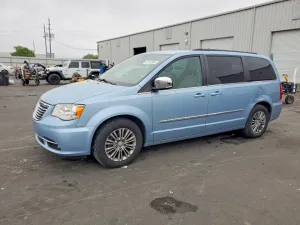 2013 CHRYSLER MINIVAN