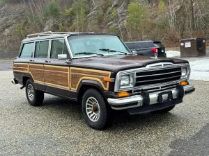 JEEP WAGONEER