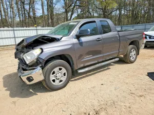 2015 TOYOTA TUNDRA