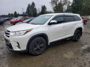 2018 TOYOTA HIGHLANDER