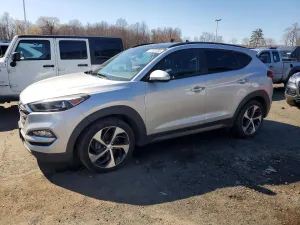 2016 HYUNDAI TUCSON