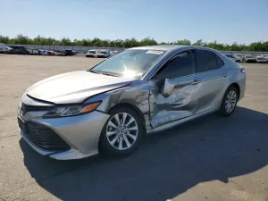 2020 TOYOTA CAMRY