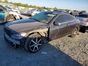 2015 MERCEDES-BENZ C-CLASS