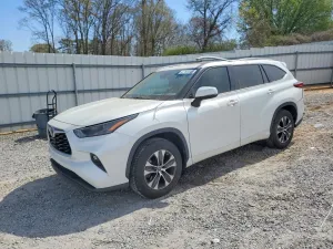 2022 TOYOTA HIGHLANDER