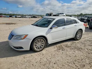 2011 CHRYSLER 200