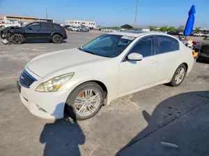 2013 INFINITI G37