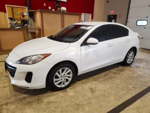 2013 MAZDA 3