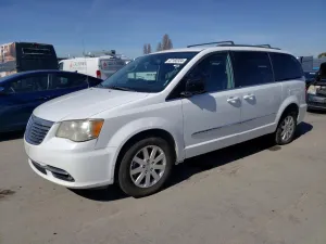2014 CHRYSLER MINIVAN