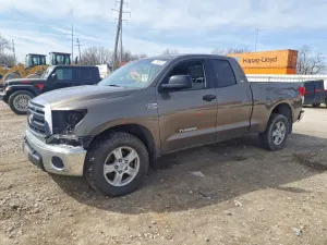 2011 TOYOTA TUNDRA