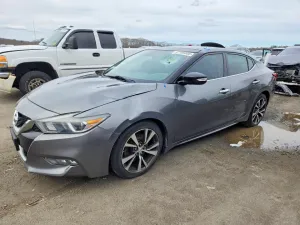 2017 NISSAN MAXIMA