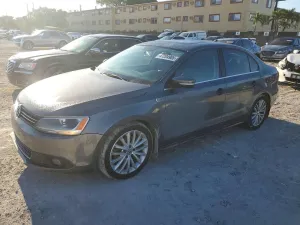 2011 VOLKSWAGEN JETTA