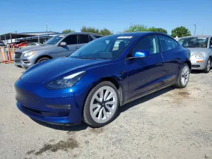 2022 TESLA MODEL 3