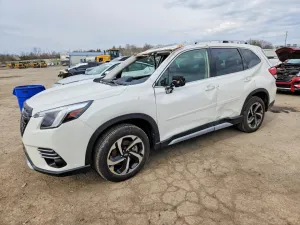 2023 SUBARU FORESTER