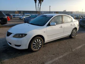 2004 MAZDA 3