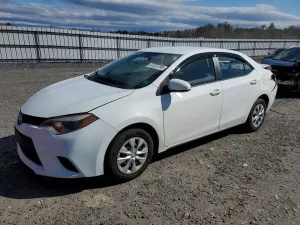 2015 TOYOTA COROLLA