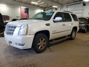 2011 CADILLAC ESCALADE