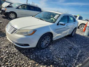 2011 CHRYSLER 200