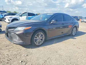 2018 TOYOTA CAMRY