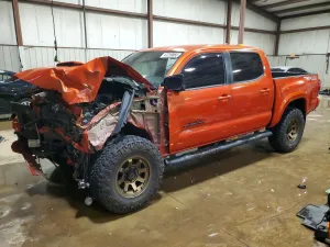 2017 TOYOTA TACOMA