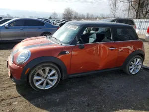 2013 MINI COOPER
