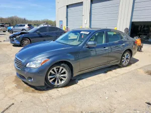 2012 INFINITI M37