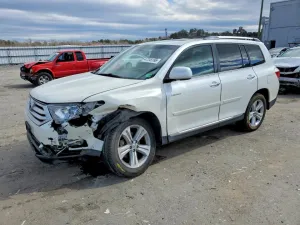 2012 TOYOTA HIGHLANDER