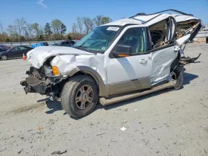 2004 FORD EXPEDITION