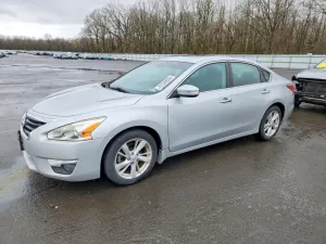 2013 NISS ALTIMA