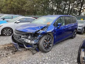 2020 CHRYSLER PACIFICA