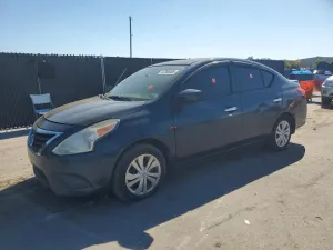 2015 NISSAN VERSA