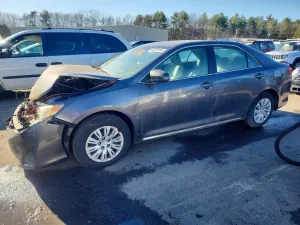 2014 TOYOTA CAMRY