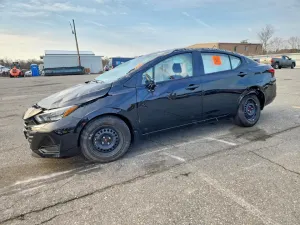 2025 NISSAN VERSA